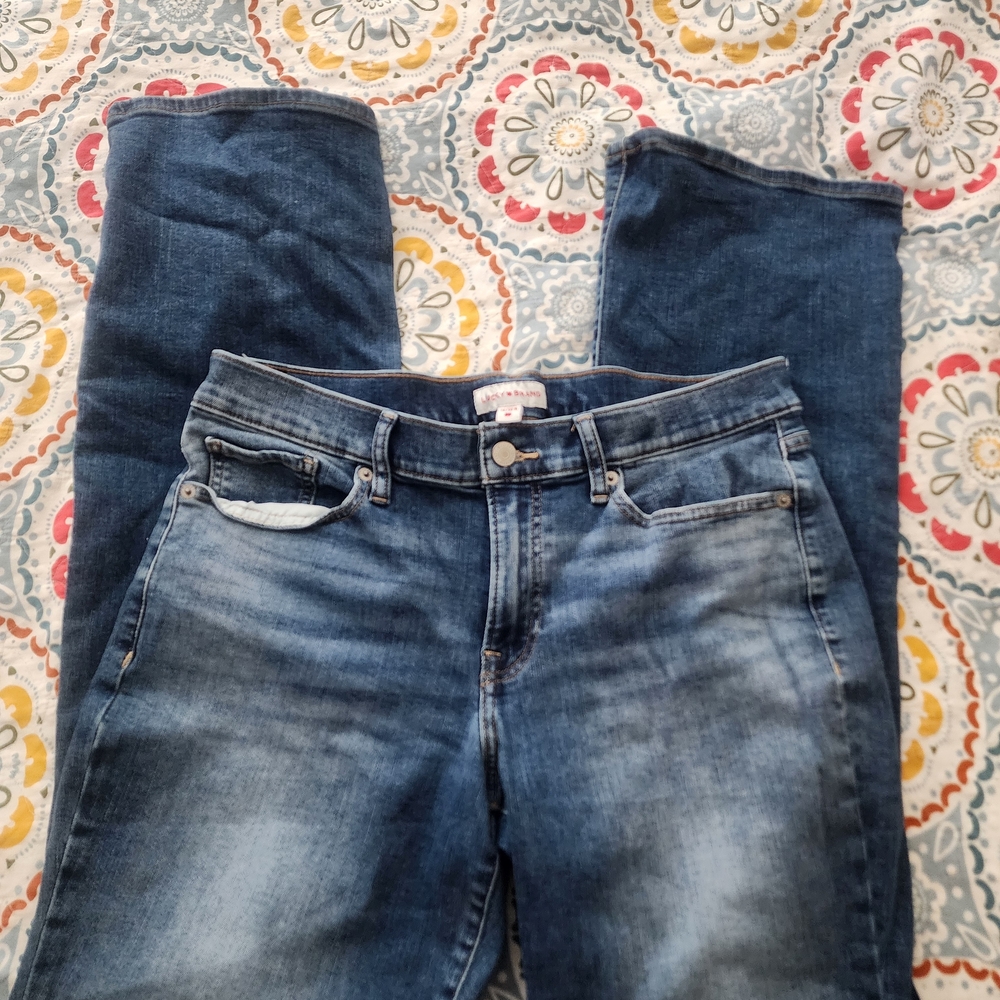 Lucky Brand Women's Flare Jeans in Medium Blue Wash
